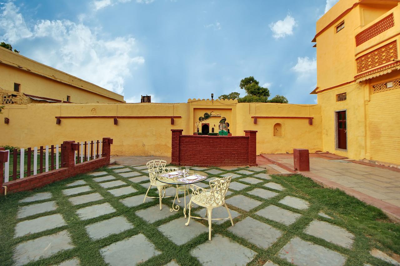 Jawai Castle Resort - A Heritage Hotel In Jawai Leopard Reserve Bisalpur Esterno foto
