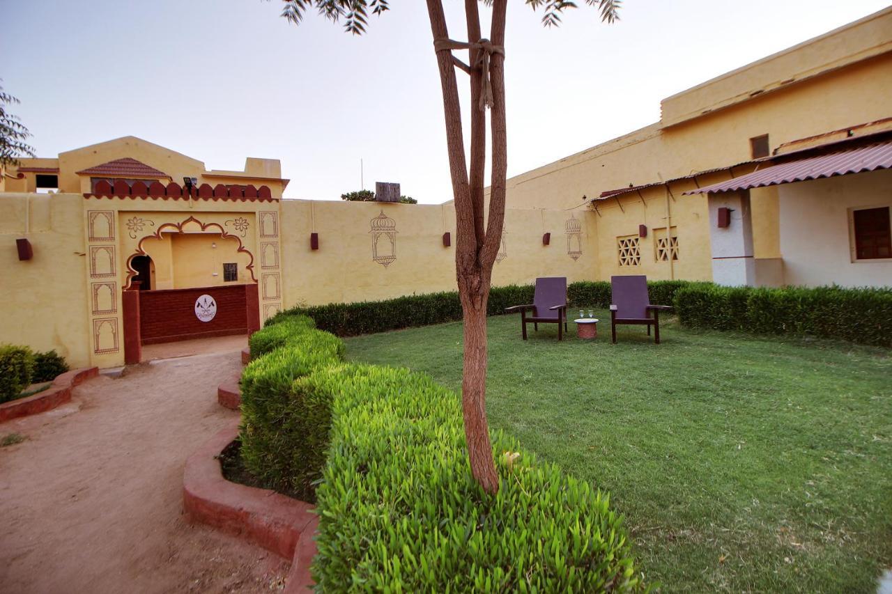 Jawai Castle Resort - A Heritage Hotel In Jawai Leopard Reserve Bisalpur Esterno foto